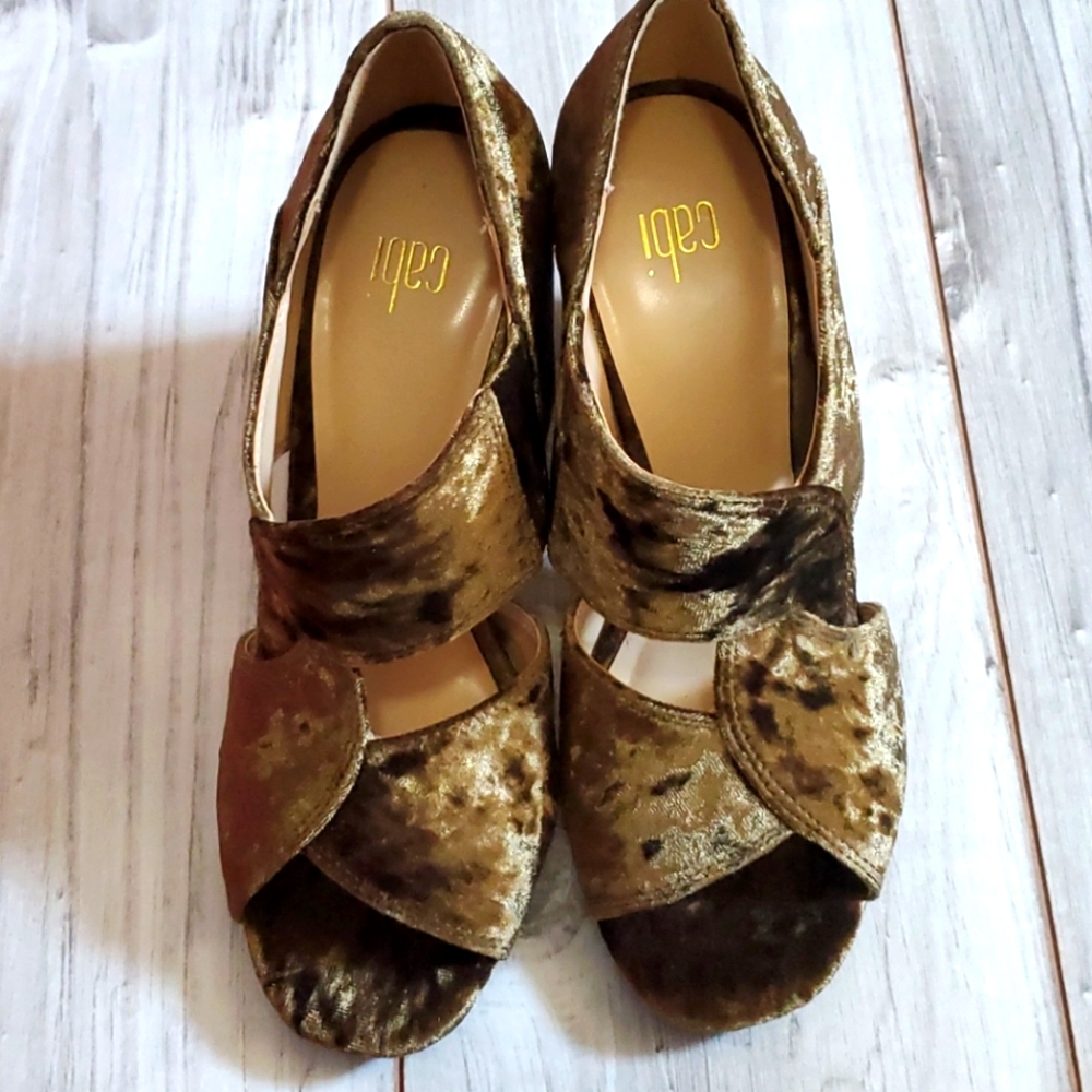Cabi shoes 7m